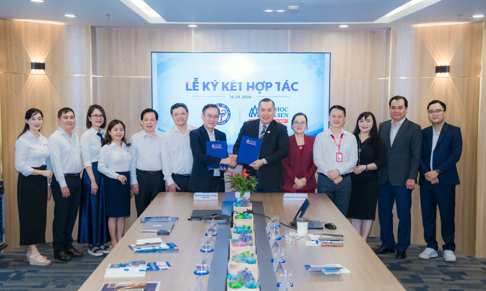 Trường Đại học Hoa Sen và Trường Đại học Y Dược Cần Thơ cùng thúc đẩy đào tạo và nghiên cứu xuyên ngành